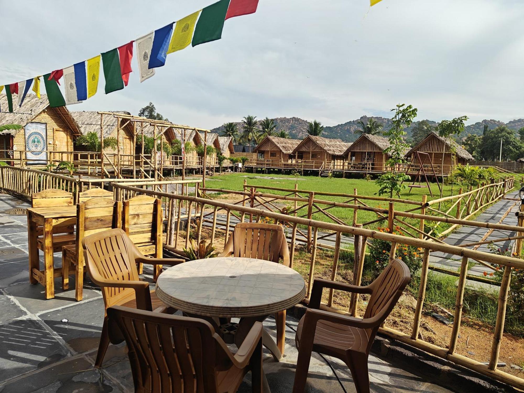 Hotel The Sundown Hampi Zewnętrze zdjęcie